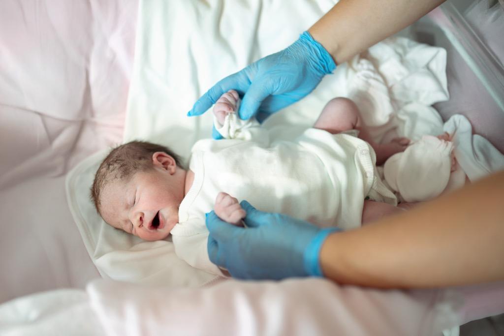 A head-to-toe health check for your newborn
