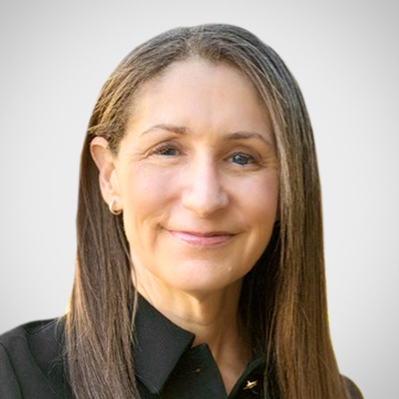 Photo of Leslie Mayer Spiegel